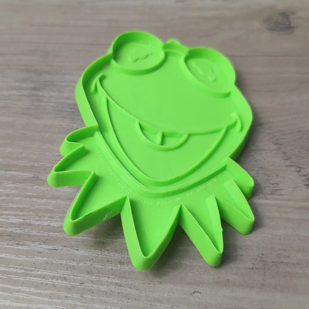 Vintage Kermit the Frog Cookie Cutter